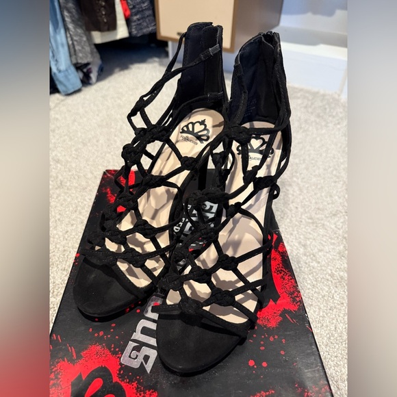 Fergalicious Shoes - Fergalicious Black Heels Great Condition!